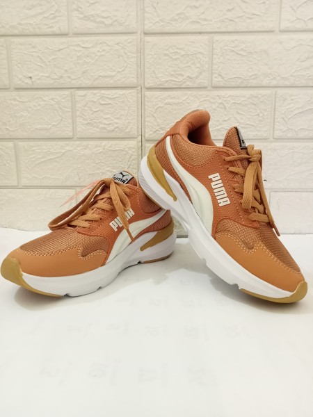 Sepatu Puma Premium